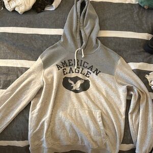 American Eagle Outfitters Light Gray Hoodie Sweater